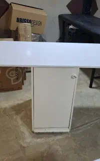 میز ناخن