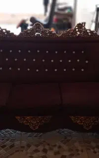 مبل راحتی ۵ نفره به همراه ۲ عدد عسلی