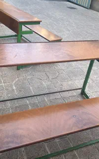 نیمکت مدرسه