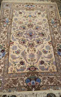 فرش ابریشم خاص