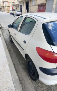پژو206