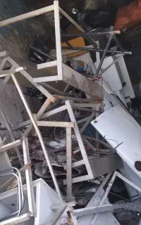 نایلون کارتن ضایعاتتی اهنالاتی دربی پنجره