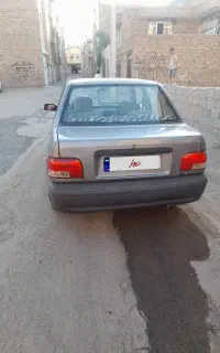 پراید خاکستری