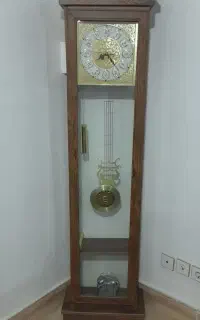 ساعت ایستاده