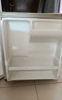 یخچال هتلی LG