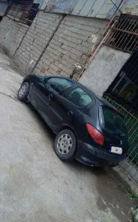 ماشین ۲۰۶تیپ ۲مدل ۸۲موتور فرانسه
