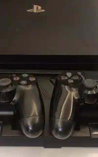 ps4 Pro 1 tra