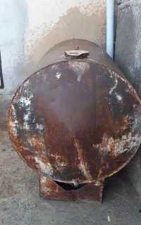 تانکر  ۱۰۰۰ لیتری