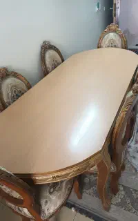 یک عدد میزناهارخوری