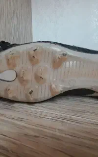 کفش ورزشی