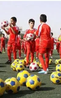 مدرسه فوتبال