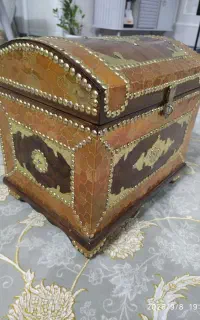 صندوقچه قلم زنی