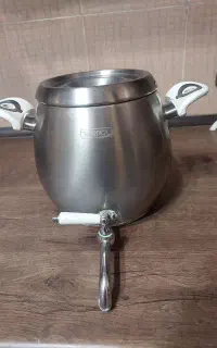 کتری شیر دار ترک در حد نو