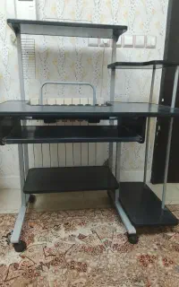 میز کامپیوتر خیاطی