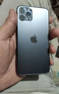 ایفون11پرو256 zaa