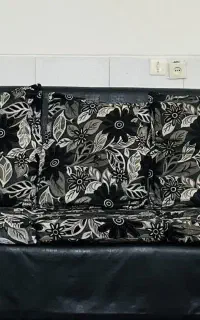 مبل راحتی با میزعسلی
