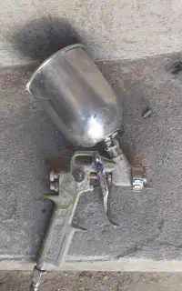 پیستوله رنگ