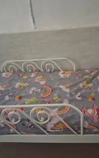 تخت خواب کودک فلزی