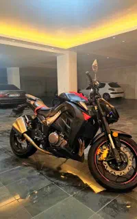 موتور سیکلت طرح Z1000 مدل ۱۴۰۱