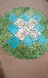 فرش گرد ابریشمی نو نو