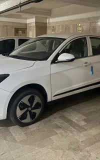 E70 بدون رنگ
