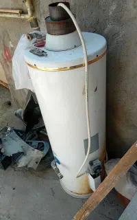 آبگرمکن ایستاده