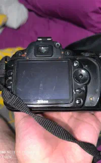 نیکون D90