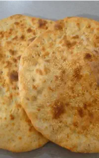 نیازمند کارگر ساده نان فروش( رودان )