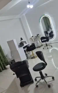 سالن تخصصی فریحا رضایی.میدان معلم