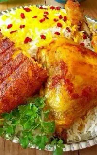 آشپزخانه و تهیه غذای بیرون بر شالیز