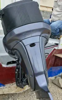 قایق ۳۰ فوت با موتور ۲۰۰ یاماها چهارزمانه