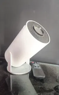پروژکتور خانگی کیفیت عالی