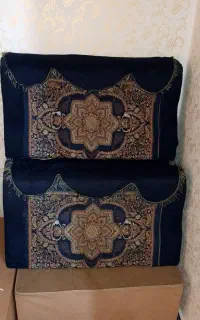 چهار عدد پشتی تمیز نو
