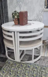 میز ناهار خوری کم جا