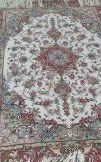 قالیچه دستبافت نقش خطیب تبریز.نقش کرمان قلم