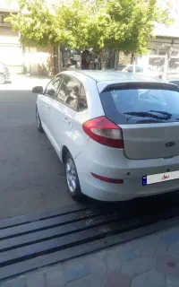 ام وی ام 315 هاچ بک