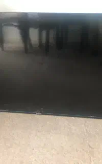 سوهانبرقی،تلوزیون،بلندگوشیپوری،دستکش بوکس،کفش تالو