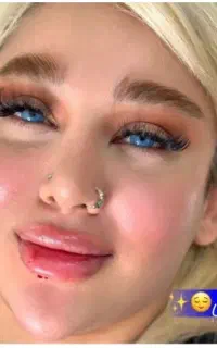 تخصصی ترین کلینیک تزریق ژل وبوتاکس ومادلینگ وهایفو