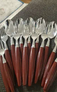 چاقو ،قاشق،چنگال