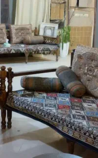فروش قلیان و تخت چوبی