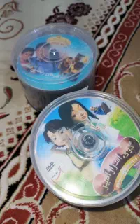 200 عدد کارتون سی دی