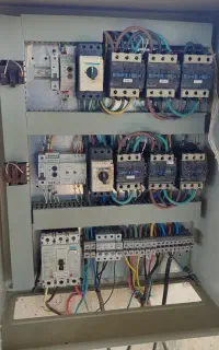 خدمات برق صنعتی و ساختمانی