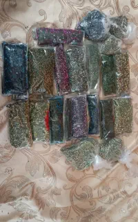 نگین لباس