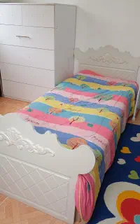 تخت یک نفره
