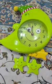 ساعت دیواری بچگانه