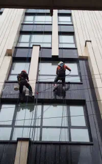خدمات کار در ارتفاع
