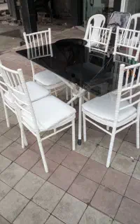 کرایه میز و صندلی نوین