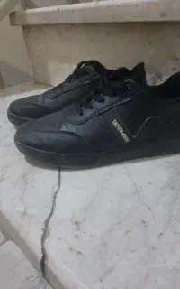 کفش اسپرت
