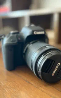 دوربین کنون 750