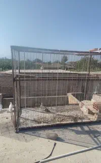 قفس بزرگ چرخ دار آهنی